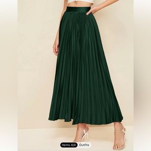 Pleated maxi skirt size L
